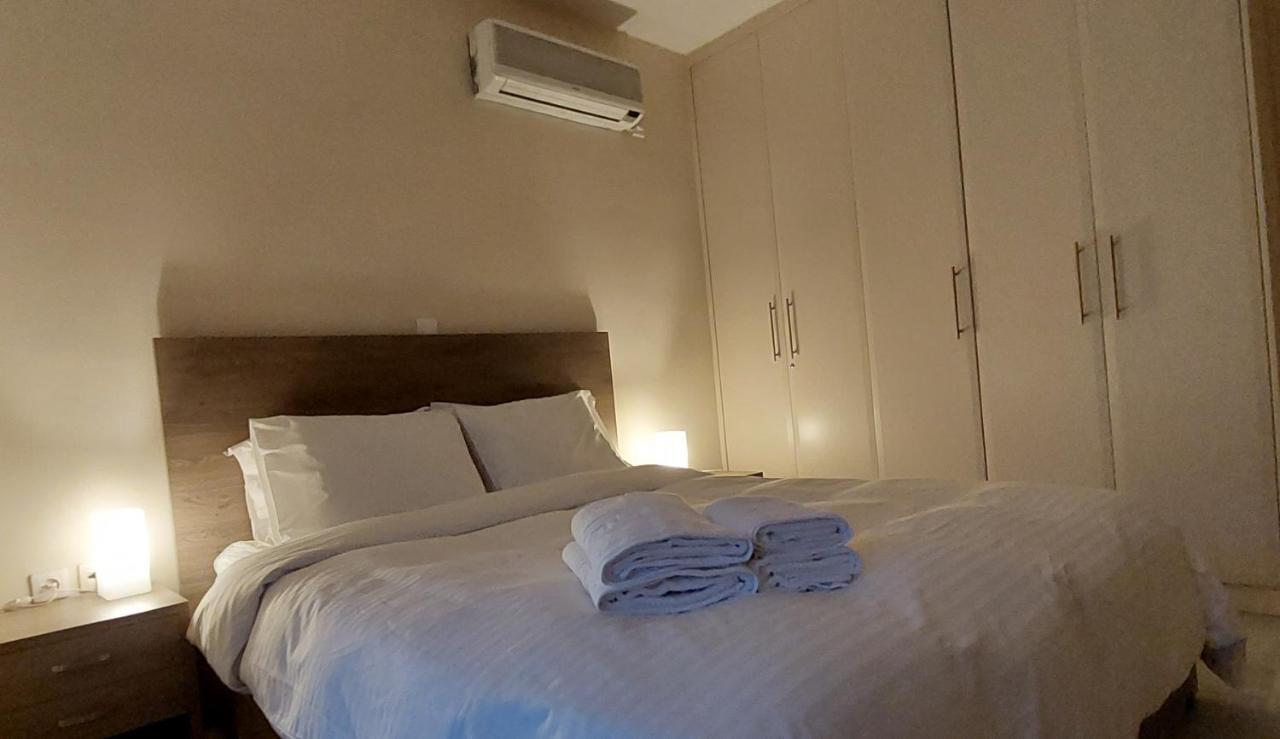 Krystal Apartment Athén Kültér fotó